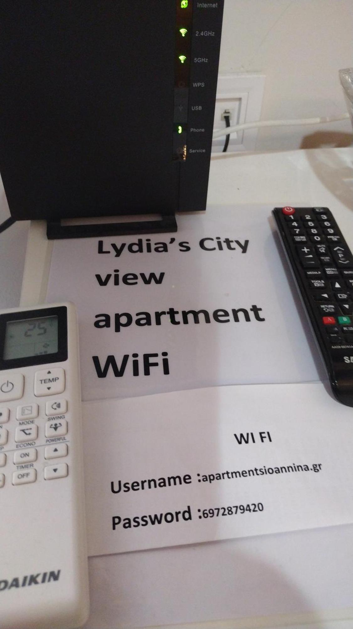 Lydia'S City View Apartment Janina Zewnętrze zdjęcie